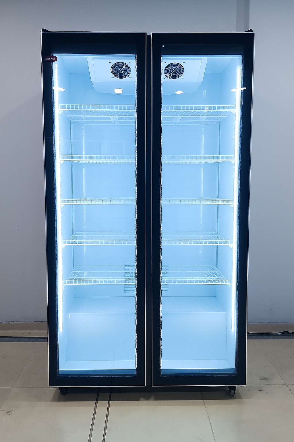 Exhibidora vertical 910 L Full Glass